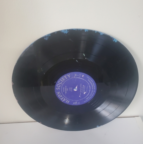 Hatteras Lighthouse Beach Hand Painted Vinyl Record One Of A Kind ooak Acrylic - Picture 2 of 2